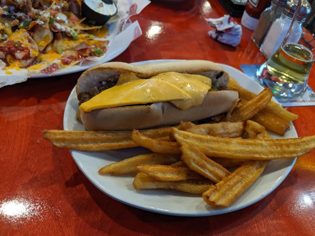 St. Louis Bar & Grill | restaurant | 685 University Ave Building 1, Orillia, ON L3V 8K8, Canada | 7052599464 OR +1 705-259-9464