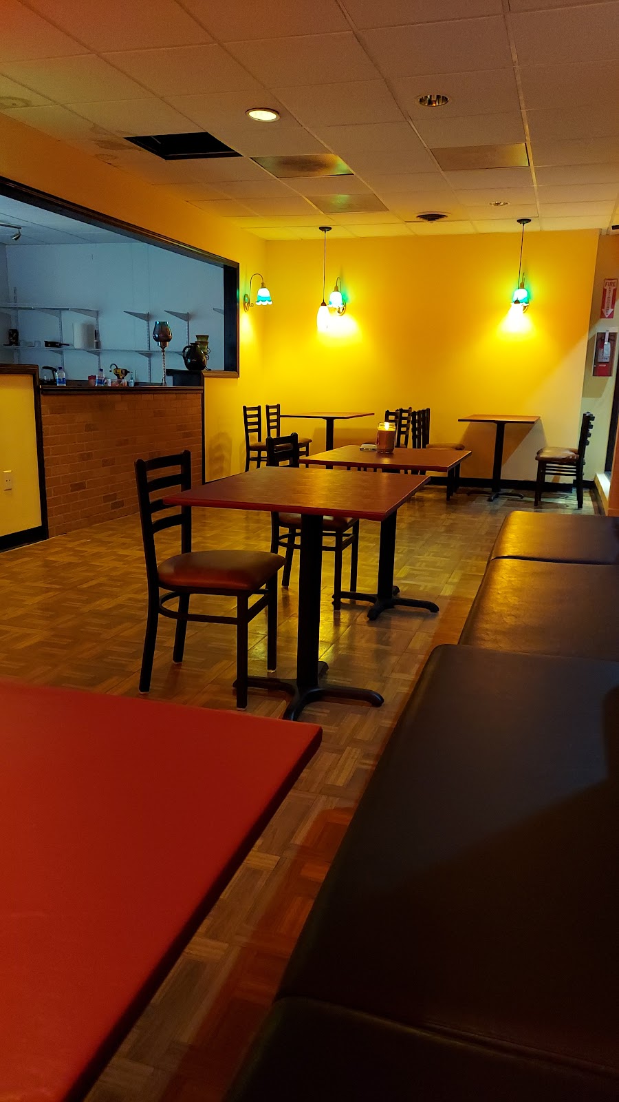 Amir Mediterranean Grill & bakery | restaurant | 8216 Metcalf Ave, Overland Park, KS 66204, USA | 9137314400 OR +1 913-731-4400