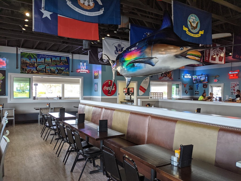 Gulf Coast Burger Co. | restaurant | 10031 Hutchison Blvd, Panama City Beach, FL 32407, USA | 8507751312 OR +1 850-775-1312