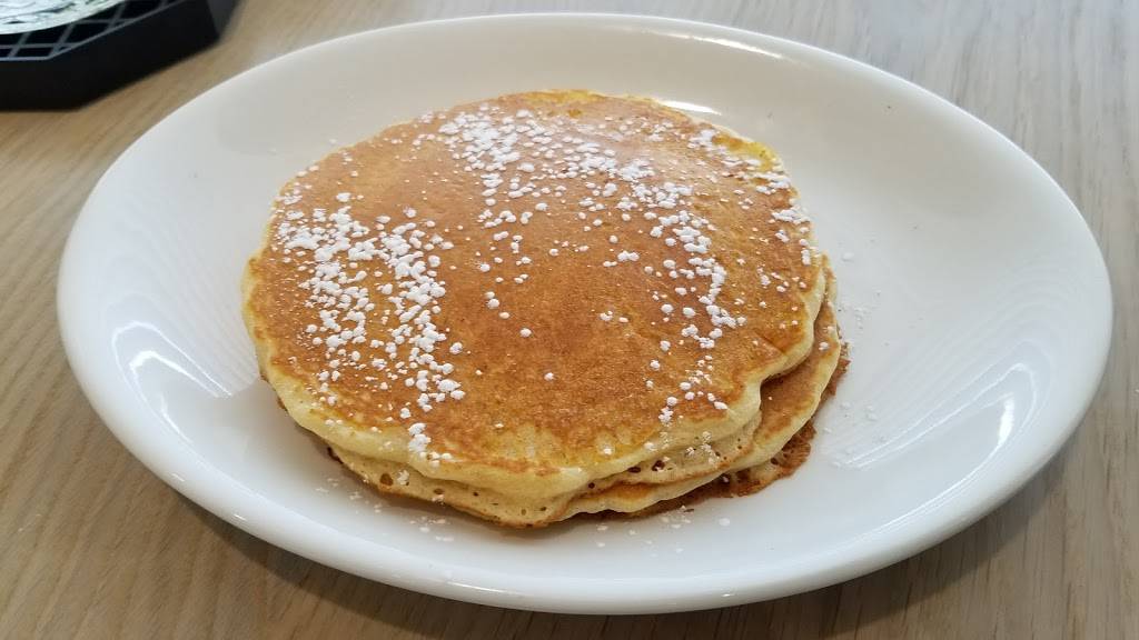 Honey Berry Pancakes and Cafe | restaurant | 203 Yorktown Shopping Center, Lombard, IL 60148, USA | 6304240333 OR +1 630-424-0333