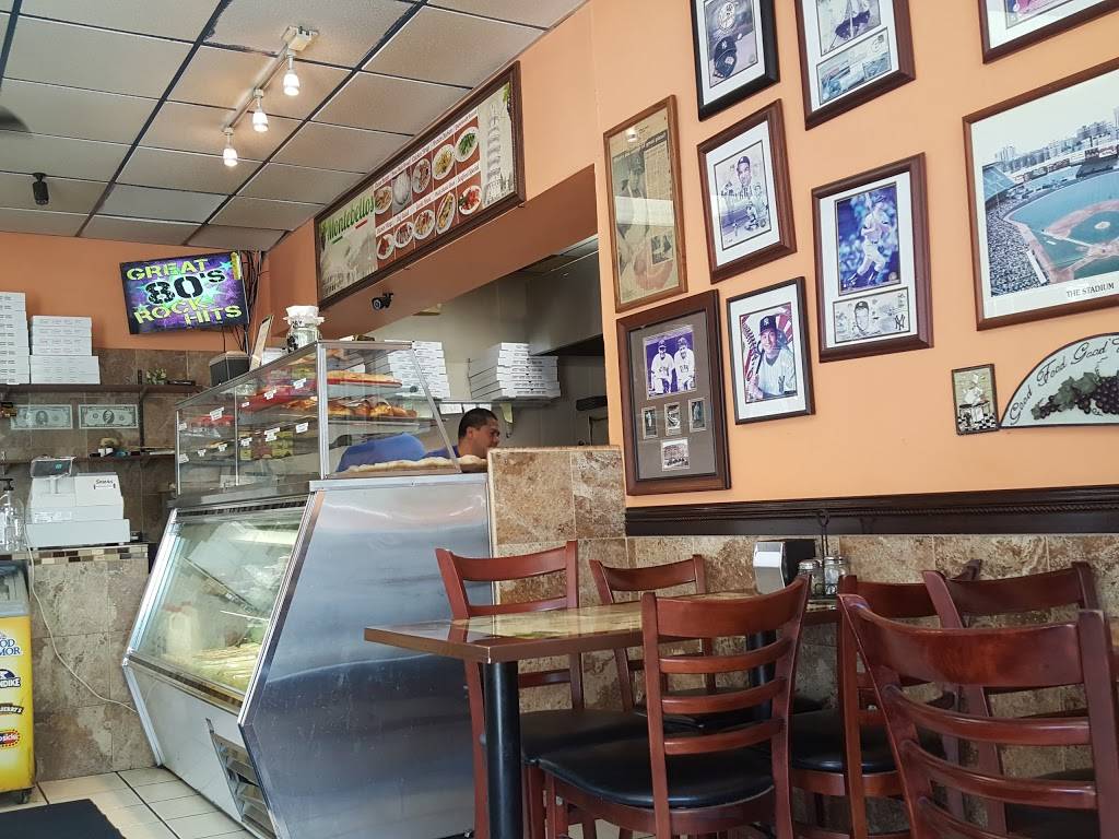 Montebellos Pizzeria & Pasta | restaurant | 107 Lockwood Ave, Yonkers, NY 10701, USA | 9143760891 OR +1 914-376-0891