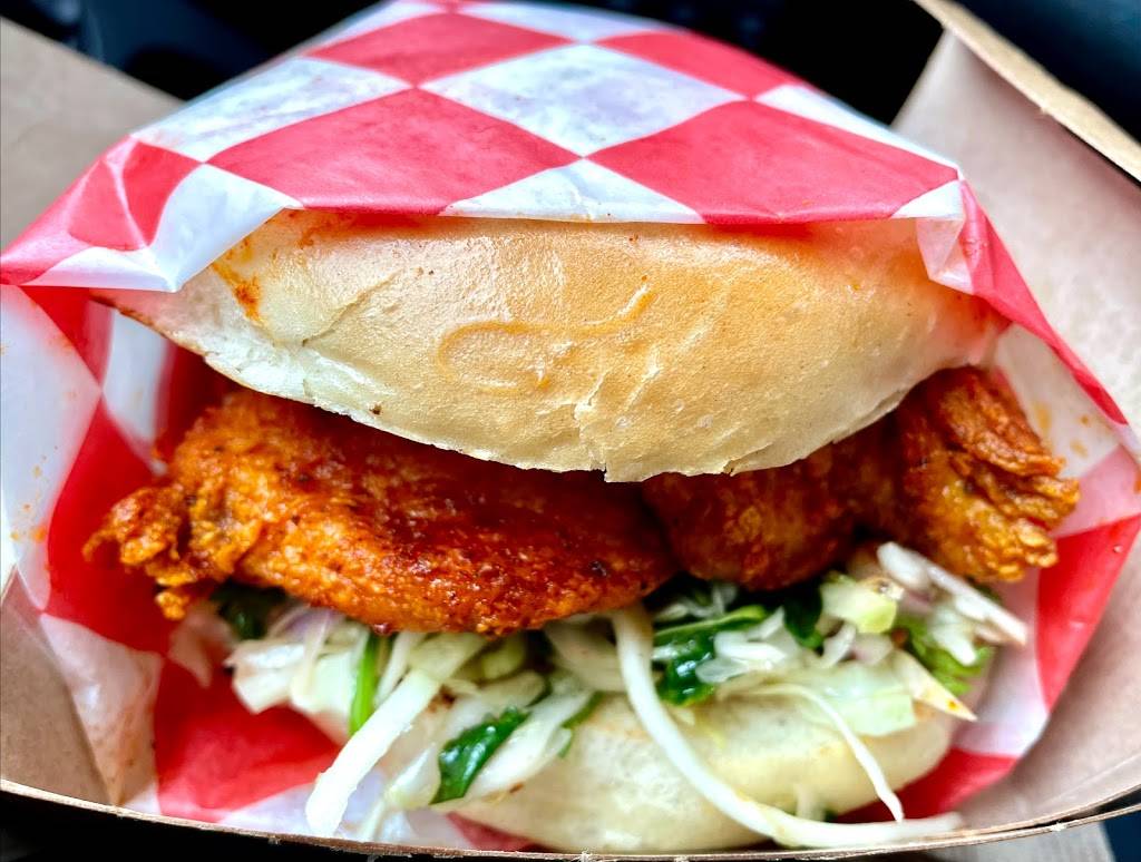 Roaming Rooster | restaurant | 4600 Wisconsin Ave NW #107, Washington, DC 20016, USA | 2024505933 OR +1 202-450-5933