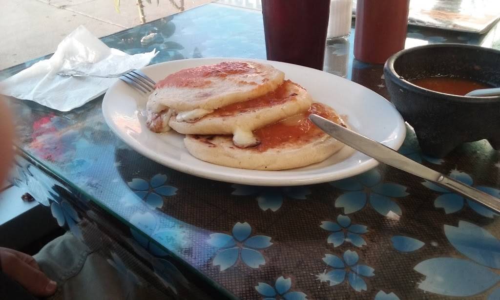 Pupuseria Gladys Restaurant | restaurant | 741 W Holt Blvd, Ontario, CA 91762, USA | 9093910444 OR +1 909-391-0444