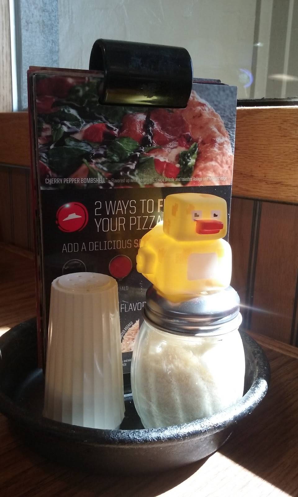 Pizza Hut | meal takeaway | 918 W Main St, Monteagle, TN 37356, USA | 9319245050 OR +1 931-924-5050