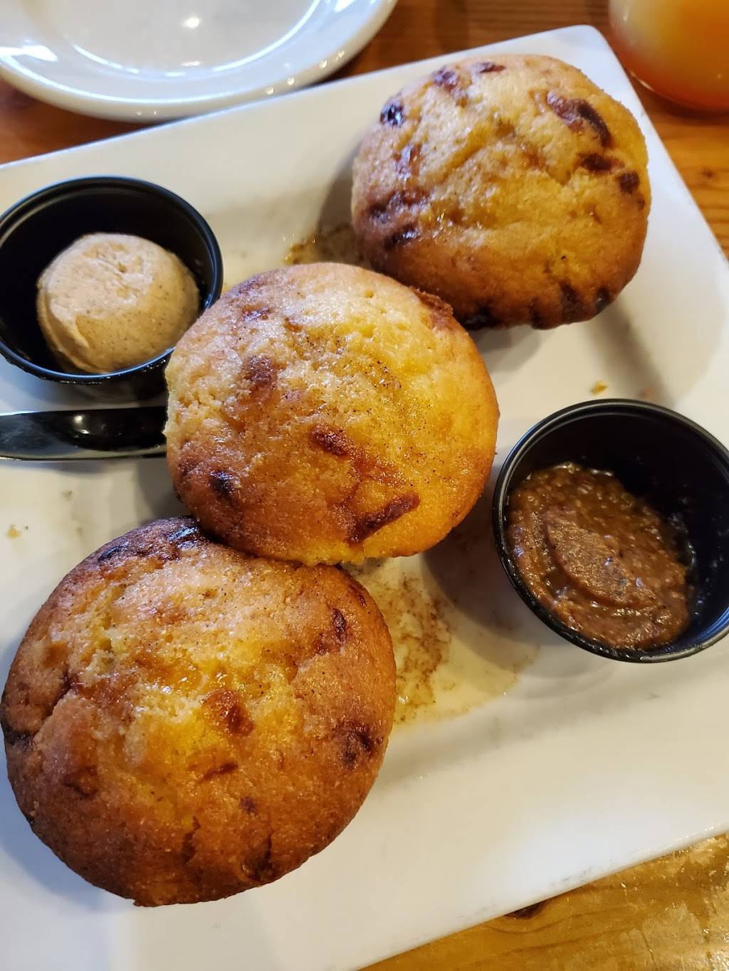 Bacon Hill Kitchen & Pub | restaurant | 4000 E Bristol St #8, Elkhart, IN 46514, USA | 5742642337 OR +1 574-264-2337