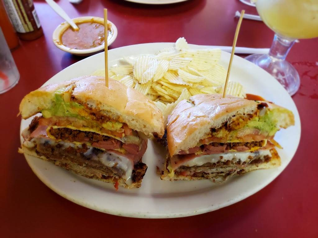 Los Reyes De La Torta | restaurant | 9230 N 7th St, Phoenix, AZ 85020, USA | 6028702967 OR +1 602-870-2967