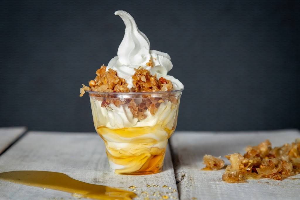 nick the greek | restaurant | 10959 Kinross Ave, Los Angeles, CA 90024, USA | 4242562762 OR +1 424-256-2762