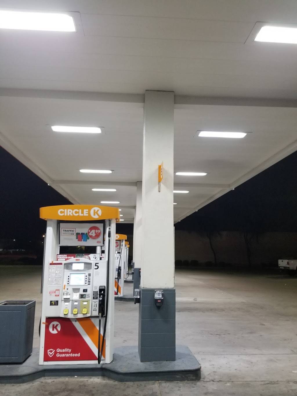 Circle K | meal takeaway | 6710 W Buckeye Rd, Phoenix, AZ 85043, USA | 6239366887 OR +1 623-936-6887