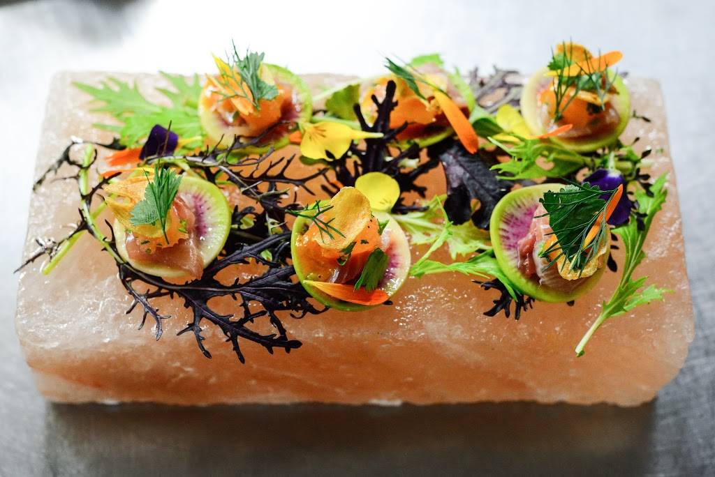 Quiessence | restaurant | 6106 S 32nd St, Phoenix, AZ 85042, USA | 6022760601 OR +1 602-276-0601