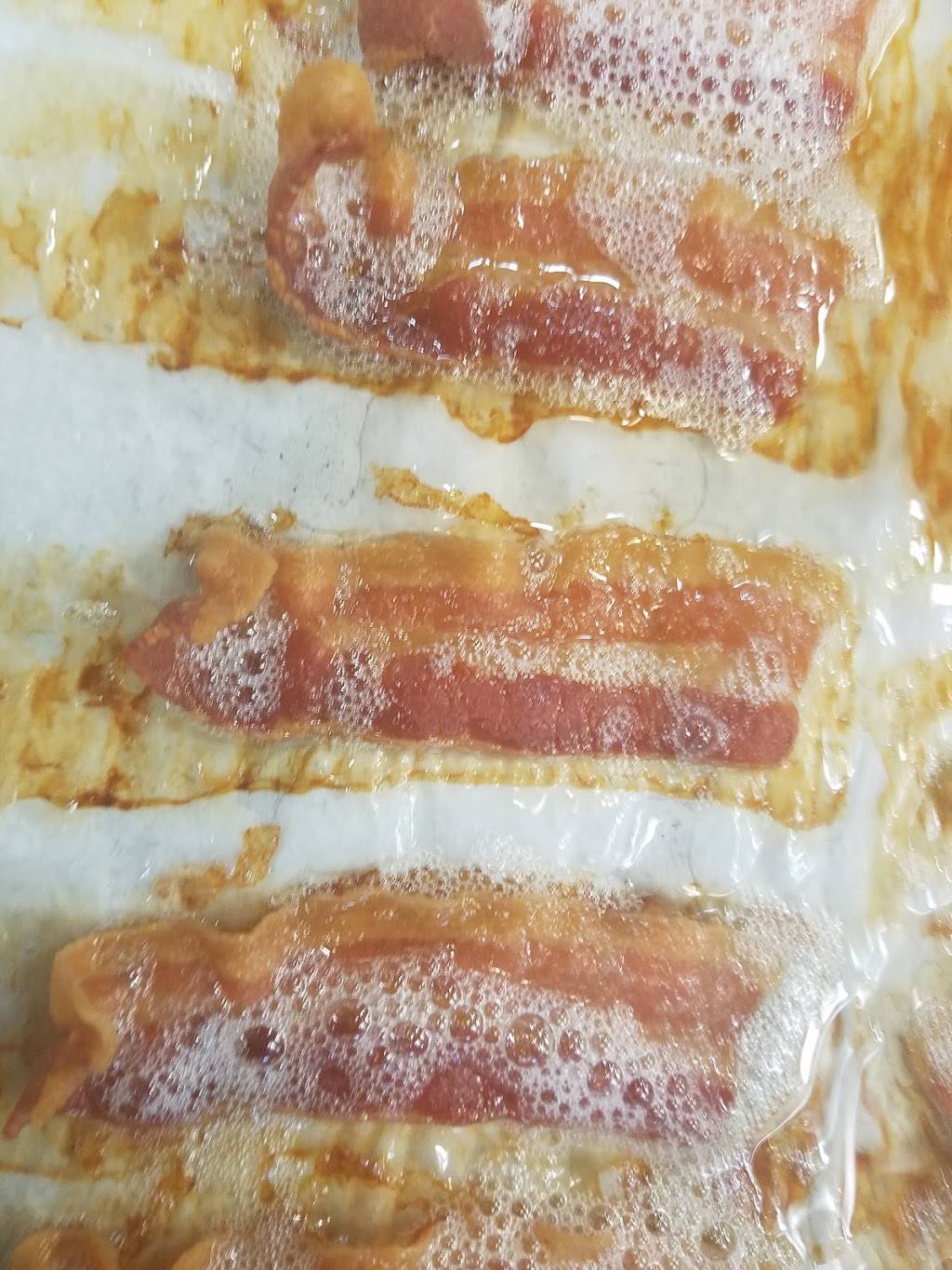 Wendys | restaurant | 1756 N Getty St, Muskegon, MI 49445, USA | 2317449380 OR +1 231-744-9380