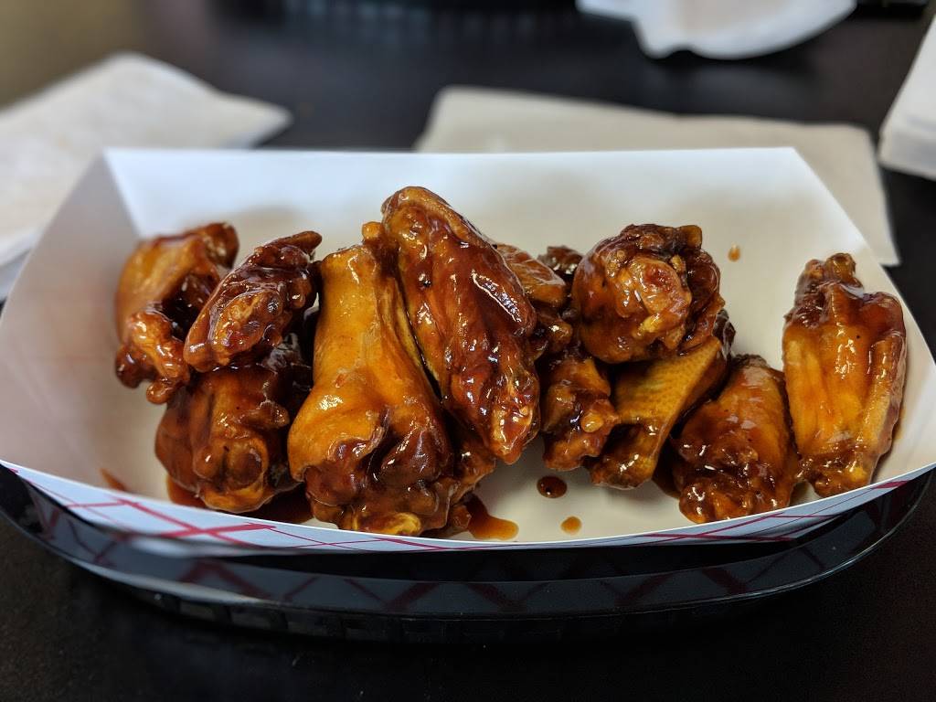 ATL Wings | restaurant | 1051 Hempstead Turnpike, Franklin Square, NY 11010, USA | 5167759464 OR +1 516-775-9464