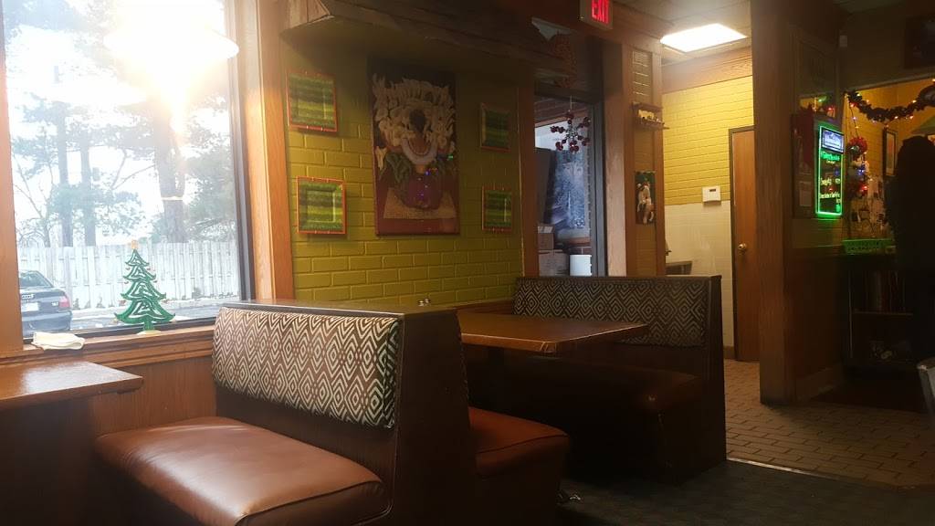Fiesta Tapatia | restaurant | 119 W McKinley Ave, Mishawaka, IN 46545, USA | 5742584202 OR +1 574-258-4202