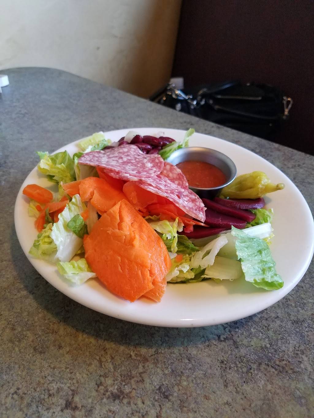 Napoli Pizzeria Vacaville | restaurant | 2030 Nut Tree Rd, Vacaville, CA 95687, USA | 7074468400 OR +1 707-446-8400