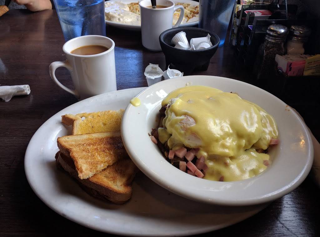 Tap On The Rocks | restaurant | 408 Bear Creek Ave, Morrison, CO 80465, USA | 7202165613 OR +1 720-216-5613