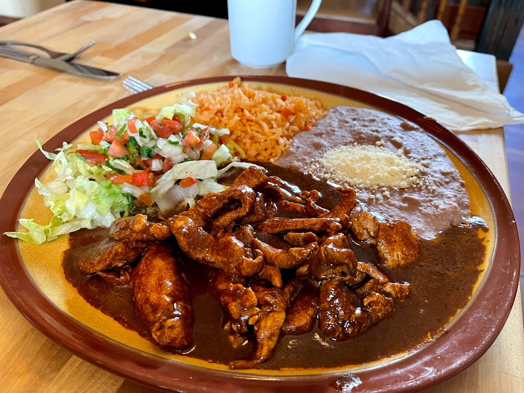 Ellensburg Mexican Grill | restaurant | 111 S Pearl St, Ellensburg, WA 98926, USA | 5099332233 OR +1 509-933-2233