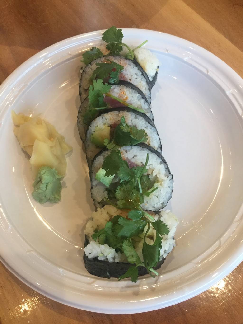 Ruk Sushi & Thai Edgebrook | restaurant | 5419 W Devon Ave, Chicago, IL 60646, USA | 7735940989 OR +1 773-594-0989