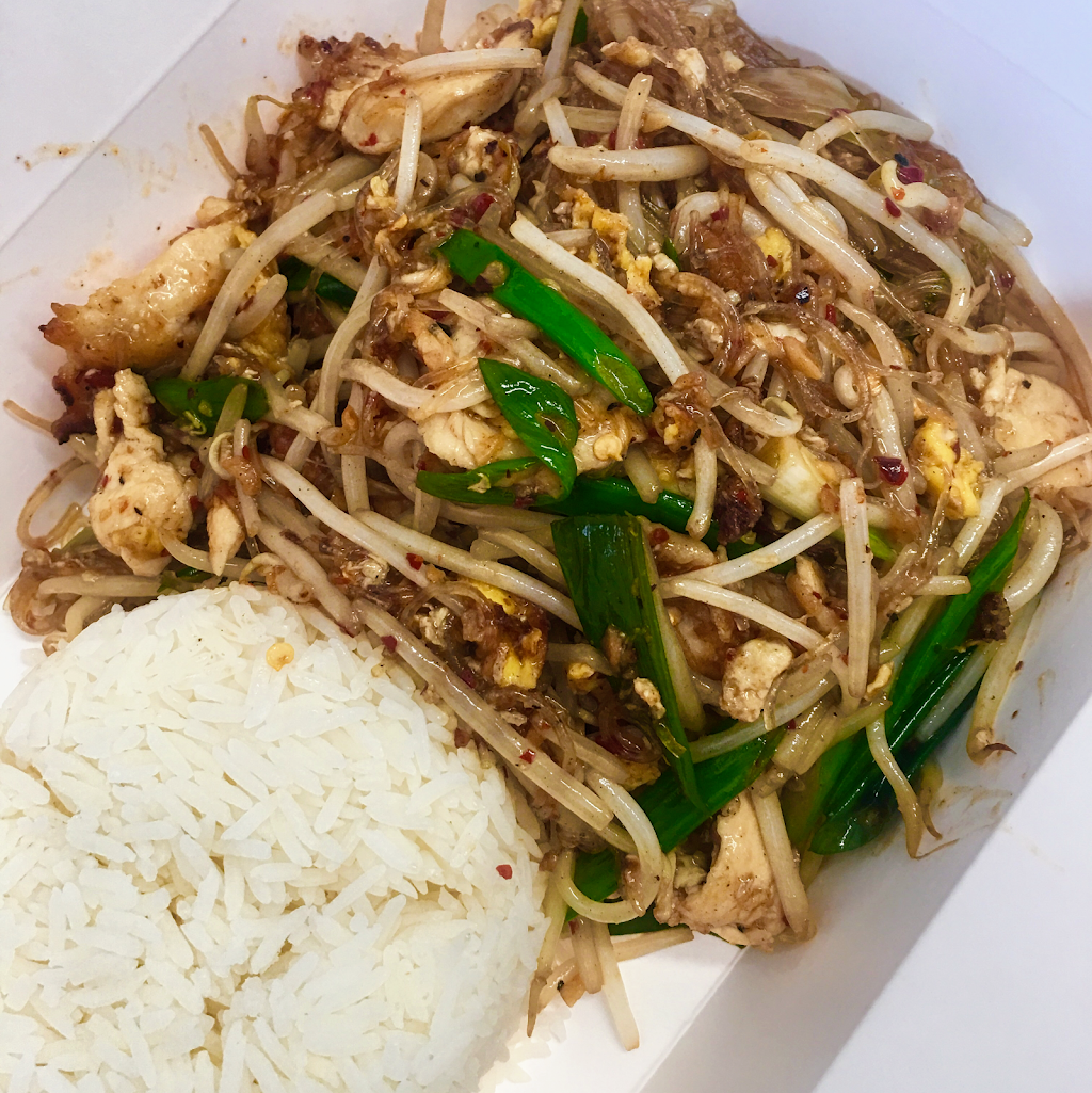 Lao & Thai Kitchen | restaurant | 7445 SE 72nd Ave, Portland, OR 97206, USA | 4254041203 OR +1 425-404-1203