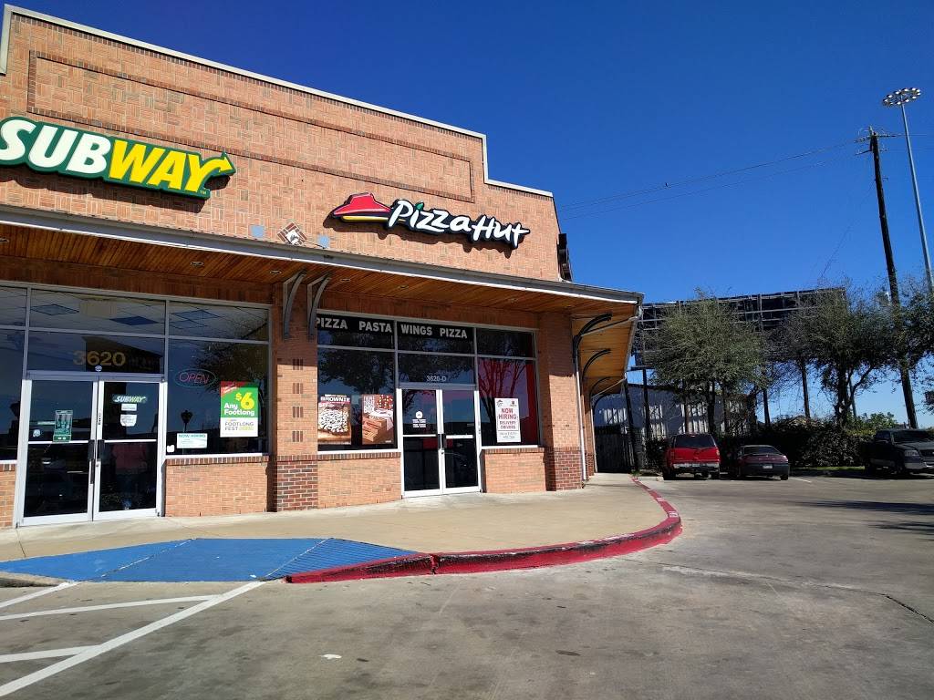 Pizza Hut | meal takeaway | 3620 Katy Fwy, Houston, TX 77007, USA | 7138618877 OR +1 713-861-8877