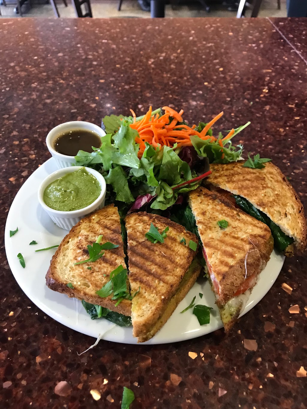 Green Corner Cafe | restaurant | 604 W Glenoaks Blvd, Glendale, CA 91202, USA | 8185075003 OR +1 818-507-5003