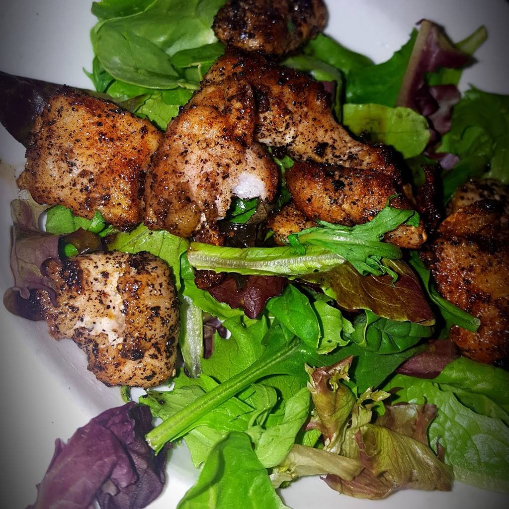 The Quarter Restaurant | restaurant | 19 Salem Ave SE, Roanoke, VA 24011, USA | 5403422990 OR +1 540-342-2990