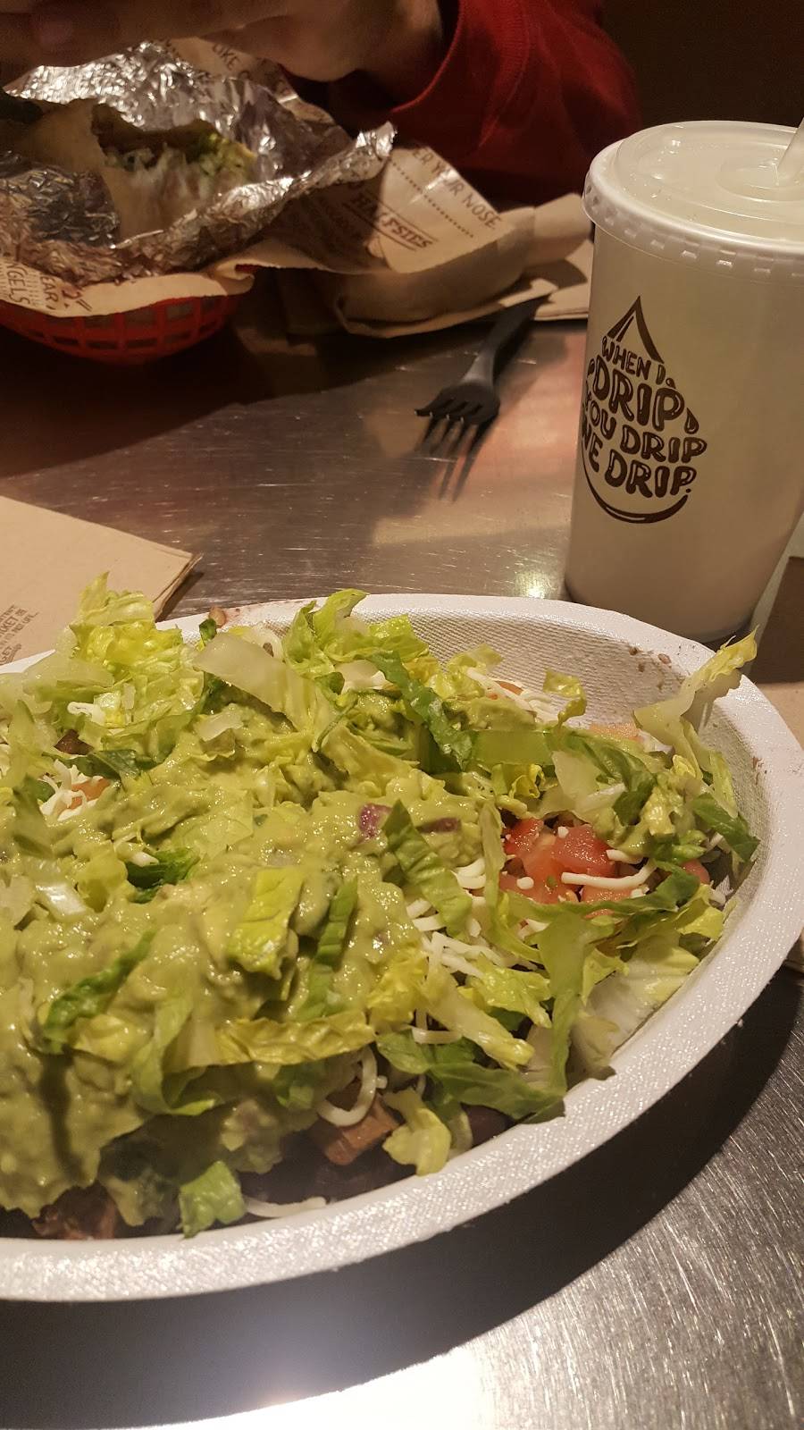 Chipotle Mexican Grill | restaurant | 1030 Main St Ste 5, Waltham, MA 02451, USA | 7818994937 OR +1 781-899-4937