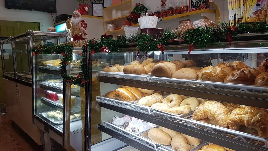 La Exquisita Bakery | restaurant | 40-08 Hampton St, Queens, NY 11373, USA | 3479359842 OR +1 347-935-9842