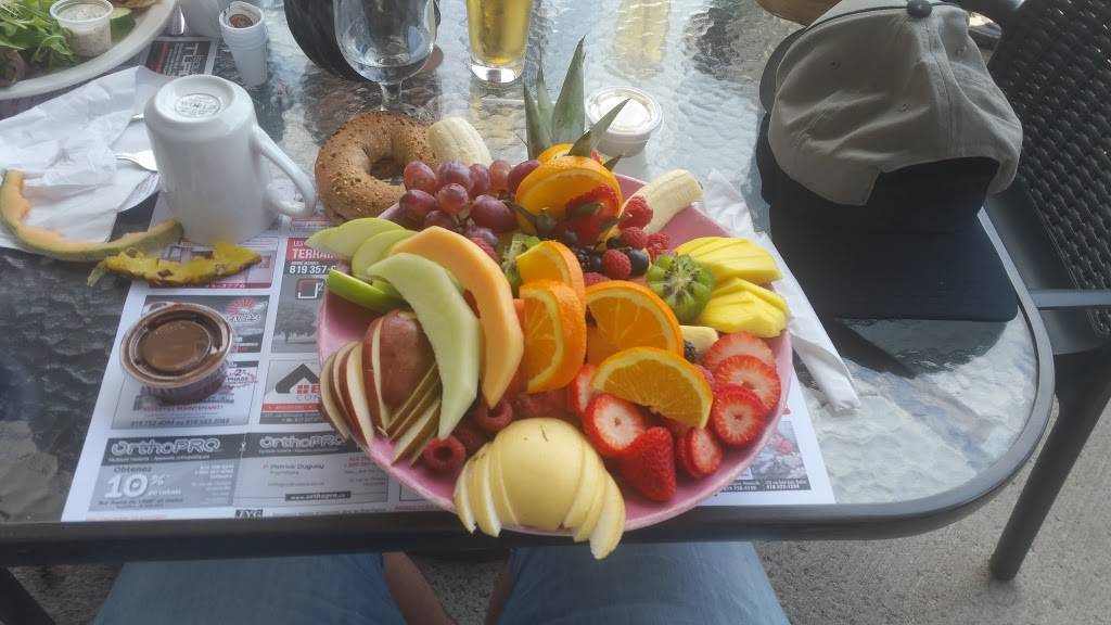 La Pomme Verte | restaurant | 560 Rue Notre Dame E, Victoriaville, QC G6P 4B5, Canada | 8197953335 OR +1 819-795-3335