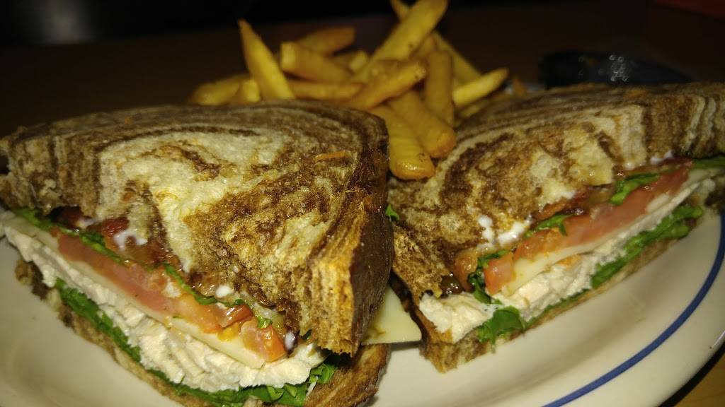 IHOP | restaurant | 3501 E Busch Blvd, Tampa, FL 33612, USA | 8134432178 OR +1 813-443-2178