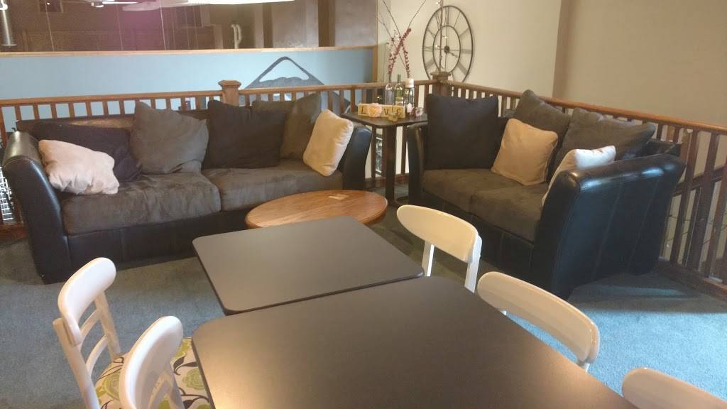 Badger Brew Coffee Loft | meal takeaway | 3 W Eau Claire St, Rice Lake, WI 54868, USA | 7157362739 OR +1 715-736-2739