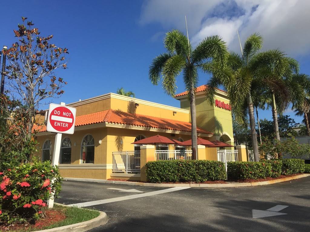 Pollo Tropical | restaurant | 2633 Weston Rd, Weston, FL 33331, USA | 9543892572 OR +1 954-389-2572
