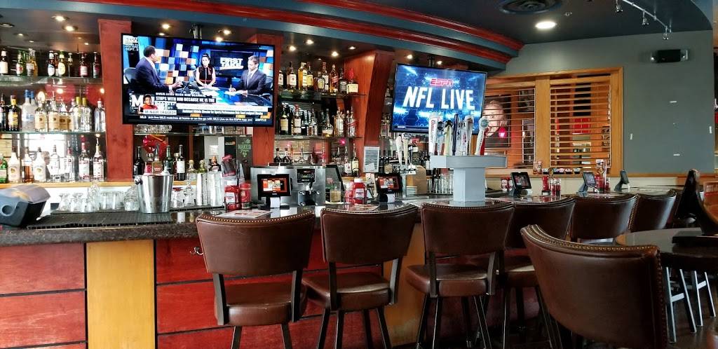 Red Robin Gourmet Burgers and Brews | restaurant | 1865 Hilliard Rome Rd, Hilliard, OH 43026, USA | 6148768230 OR +1 614-876-8230