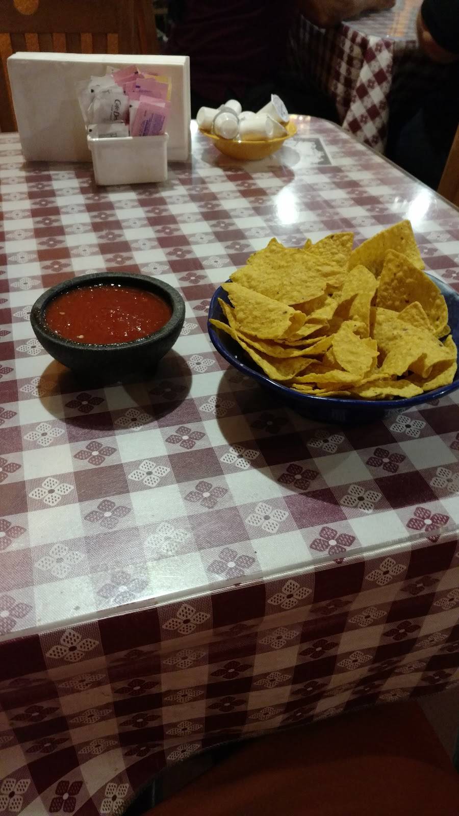 Mr Taco | restaurant | 831 S Colorado St, Lockhart, TX 78644, USA | 5123982704 OR +1 512-398-2704