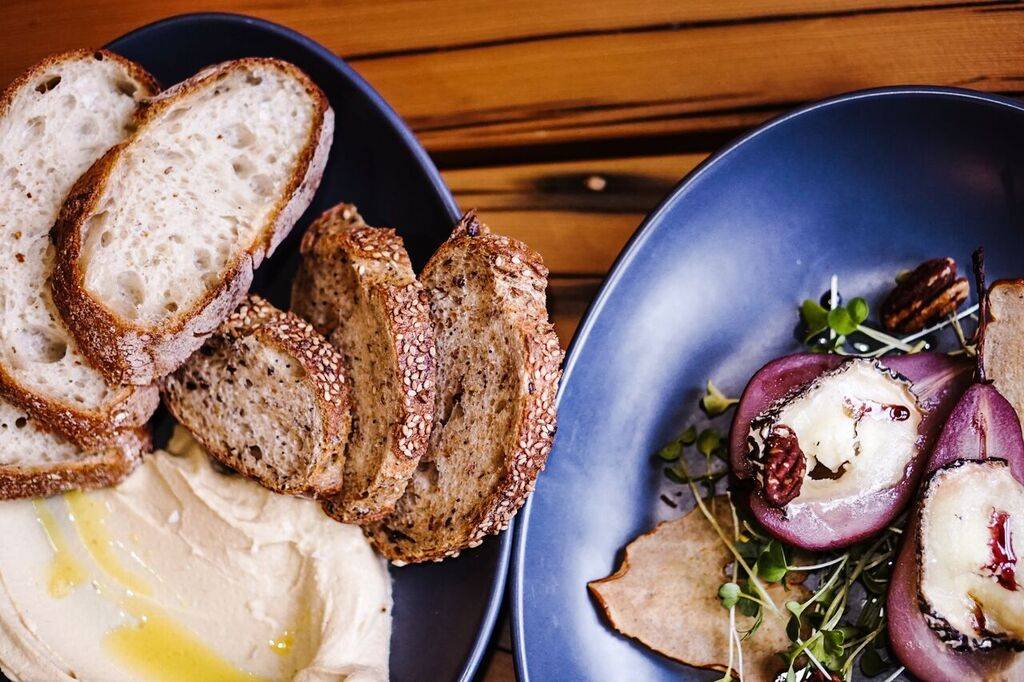 The Stoop Kitchen | restaurant | 311 W Fayette St, Syracuse, NY 13202, USA | 3152577000 OR +1 315-257-7000