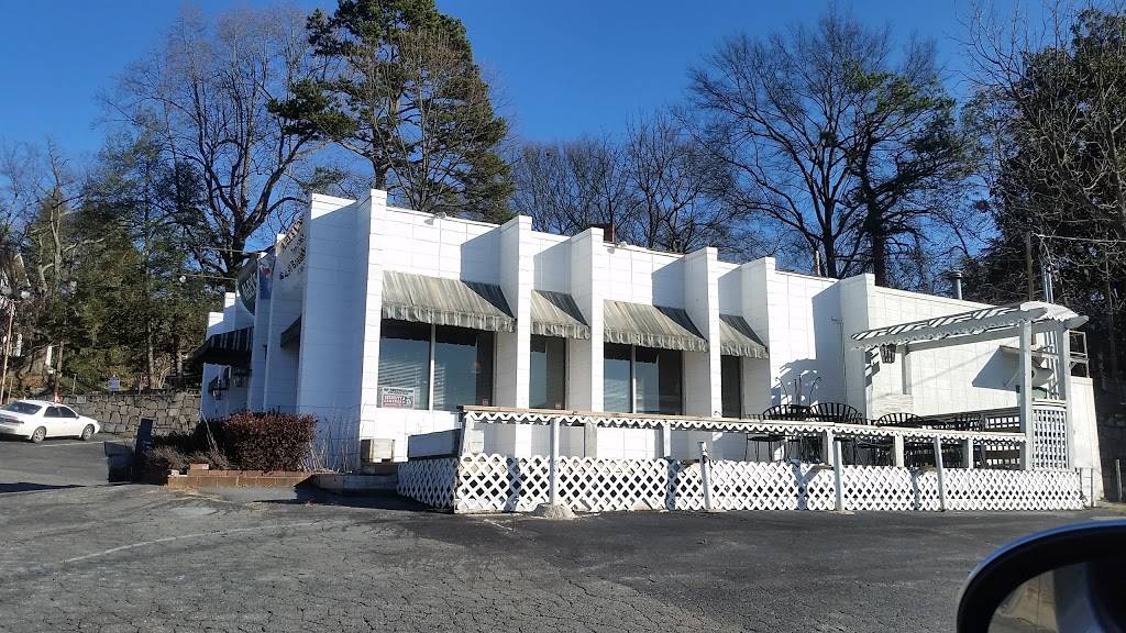 Alexs Cafe | restaurant | 750 Summit St, Winston-Salem, NC 27101, USA | 3367250112 OR +1 336-725-0112