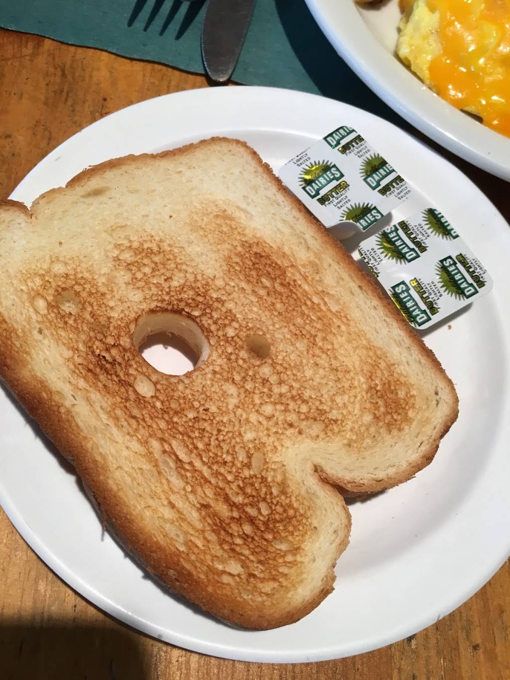 Vivians Millennium Cafe | cafe | 10968 Ventura Blvd, Studio City, CA 91604, USA | 8187628710 OR +1 818-762-8710