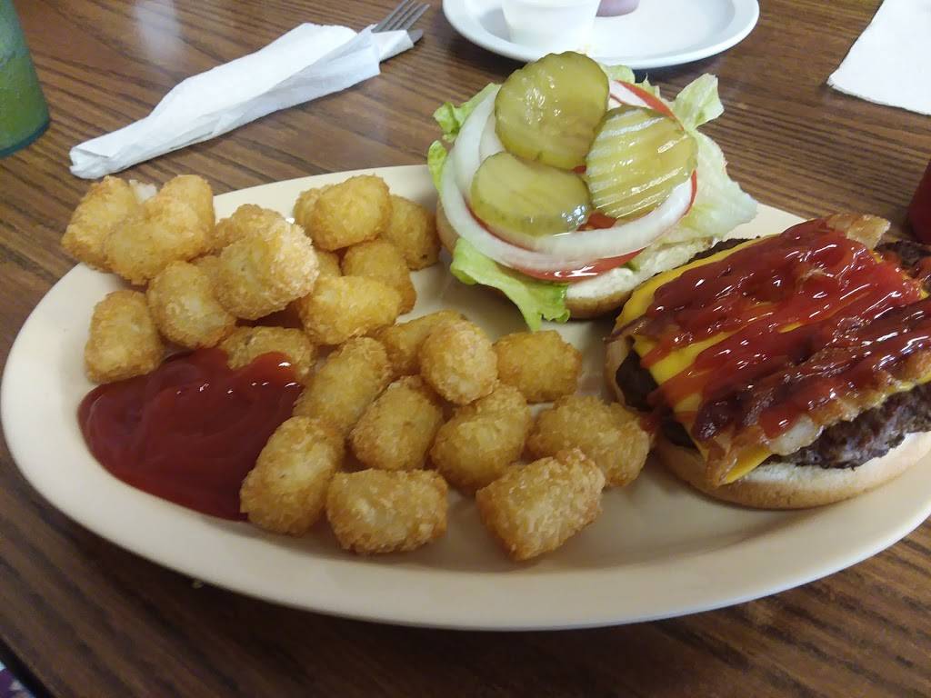 Marcys Kitchen | restaurant | 101 Indiana Ave, English, IN 47118, USA | 8123383933 OR +1 812-338-3933