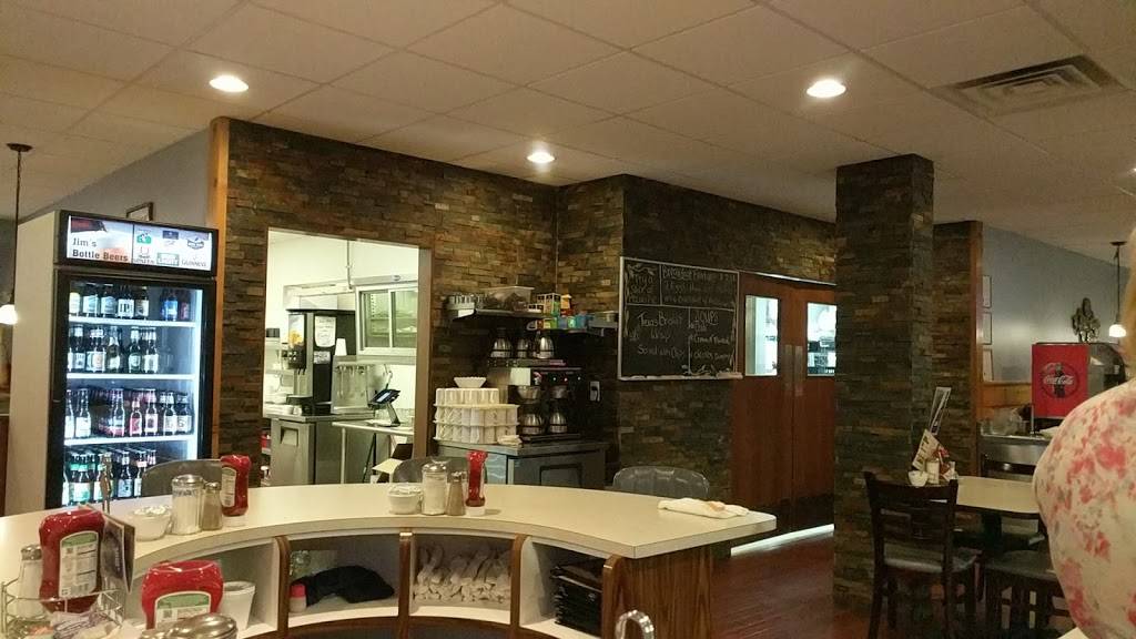 Jims Grille | restaurant | W63N144 Washington Ave, Cedarburg, WI 53012, USA | 2623777177 OR +1 262-377-7177