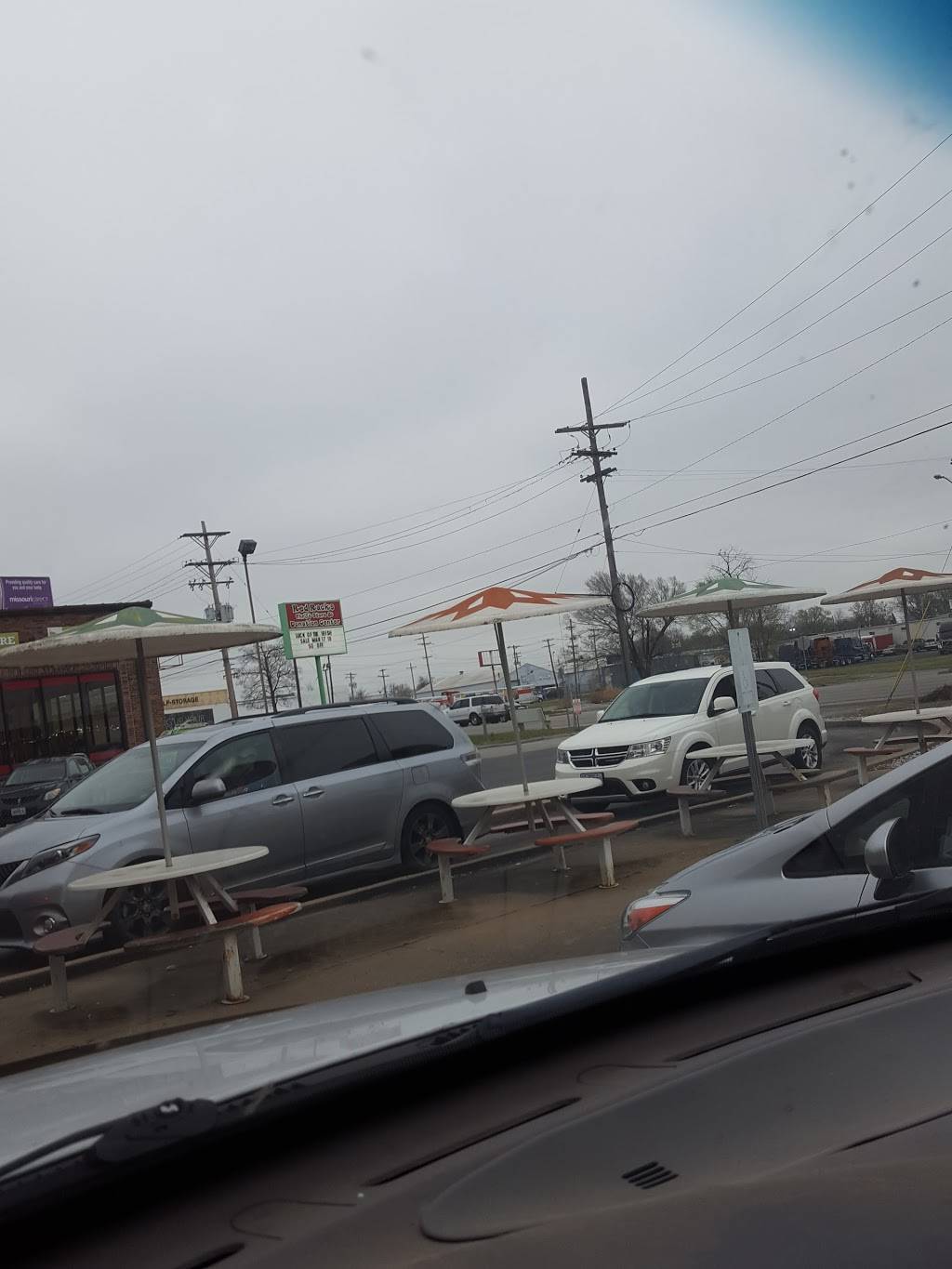 Hong Kong Inn | restaurant | 1645 N Glenstone Ave, Springfield, MO 65803, USA | 4178663382 OR +1 417-866-3382