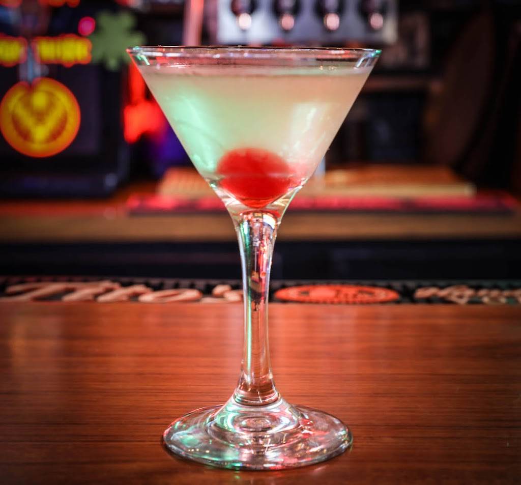 Rustys | restaurant | 320 Grant Line Rd, Tracy, CA 95376, USA | 2098355398 OR +1 209-835-5398