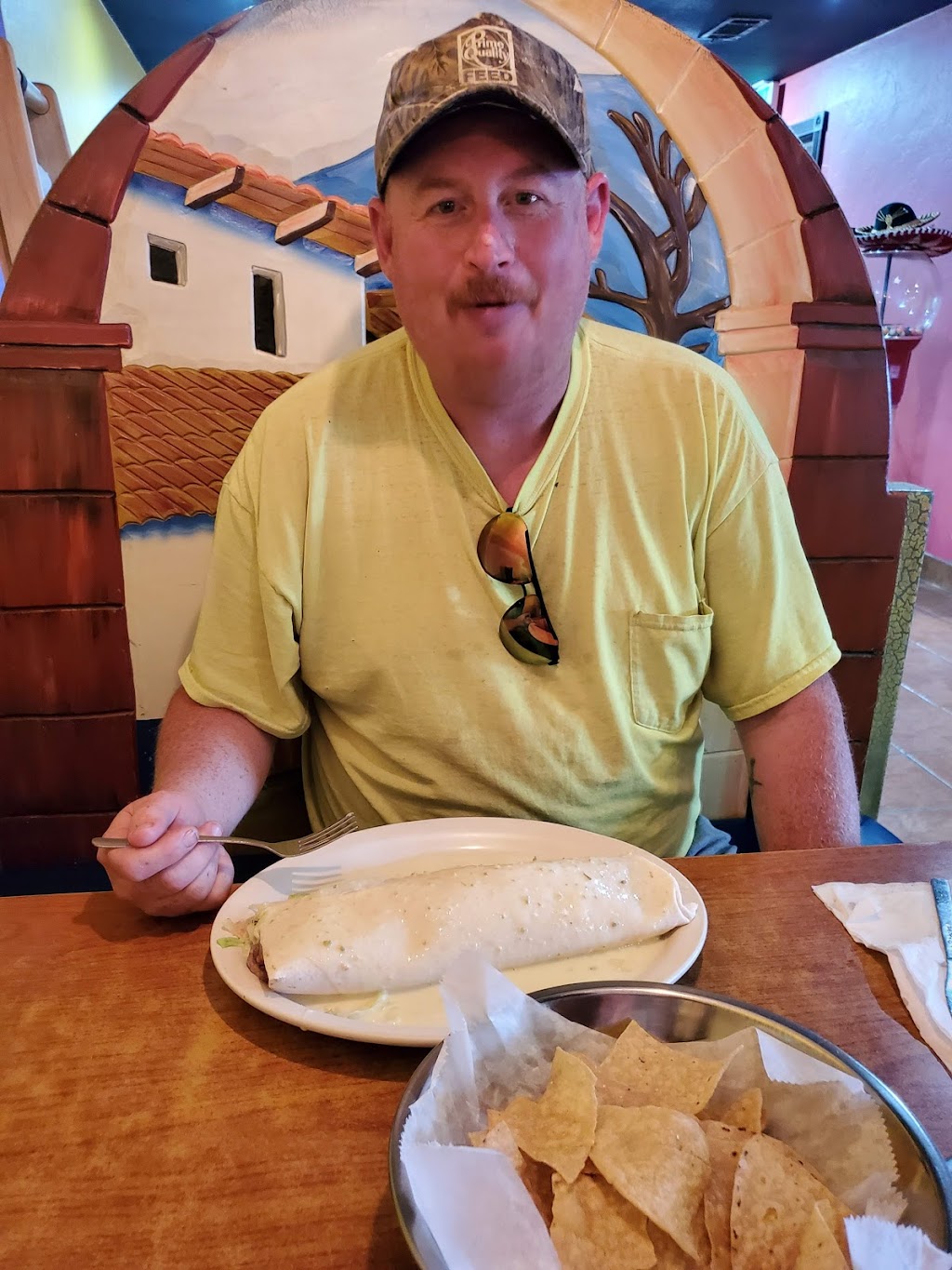 El Parian | restaurant | 1501 N Church St, Atkins, AR 72823, USA | 4796410085 OR +1 479-641-0085