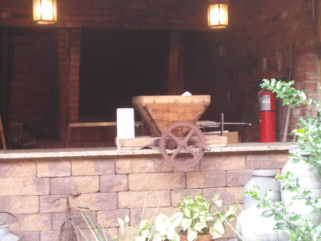 Wilson Restaurant and Cafe | restaurant | 147 Wilson Ave, Newark, NJ 07105, USA | 9735894443 OR +1 973-589-4443