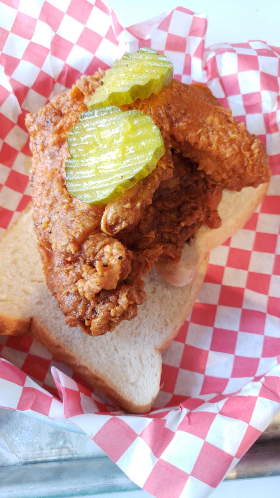 Big Willie’s Hot Stuff | restaurant | 3625 Dallas Hwy, Marietta, GA 30064, USA | 7704190345 OR +1 770-419-0345