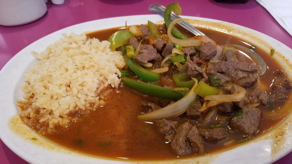 Celias Restaurant | restaurant | 1530 Adams Ave, El Centro, CA 92243, USA | 7603524570 OR +1 760-352-4570