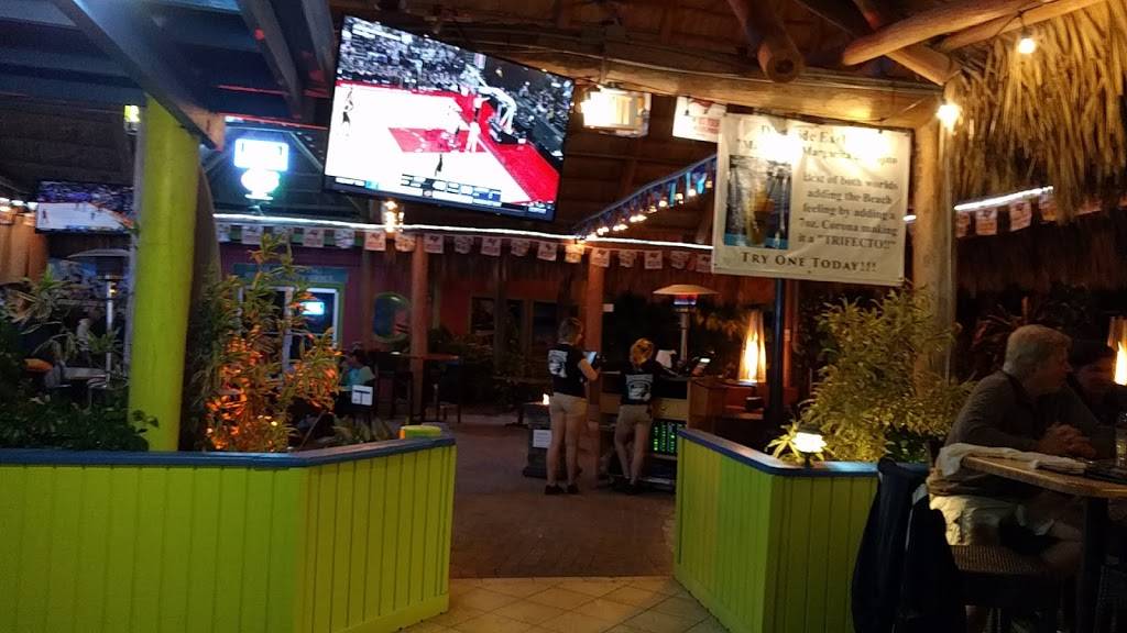 Dockside Waterfront Grill | meal takeaway | 509 N Tamiami Trail, Venice, FL 34285, USA | 9412186418 OR +1 941-218-6418