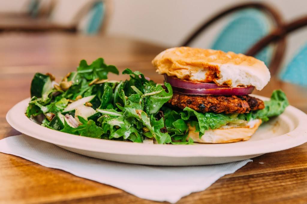 The Juice Merchant | cafe | 4330 Main St, Philadelphia, PA 19127, USA | 2154838888 OR +1 215-483-8888