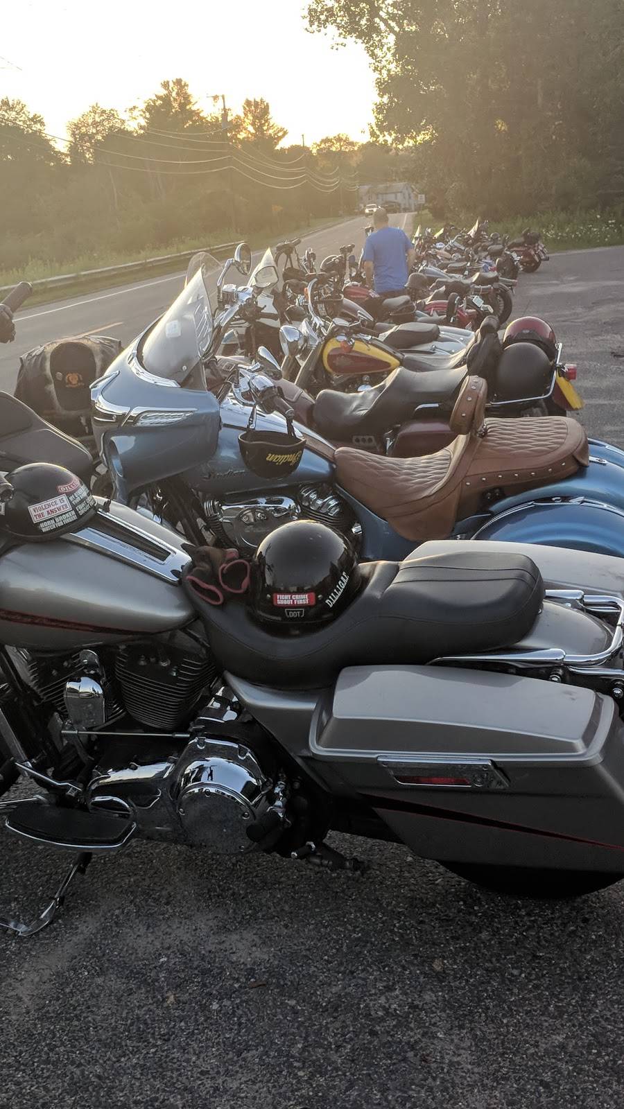 Home Club | restaurant | 213 South St, Hinsdale, MA 01235, USA | 4136550167 OR +1 413-655-0167