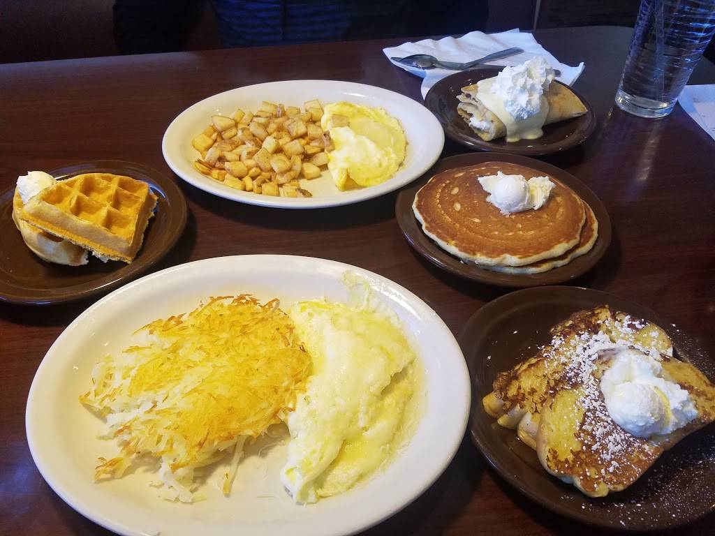 Village Inn | bakery | 2340 Yale Blvd SE, Albuquerque, NM 87106, USA | 5052435476 OR +1 505-243-5476