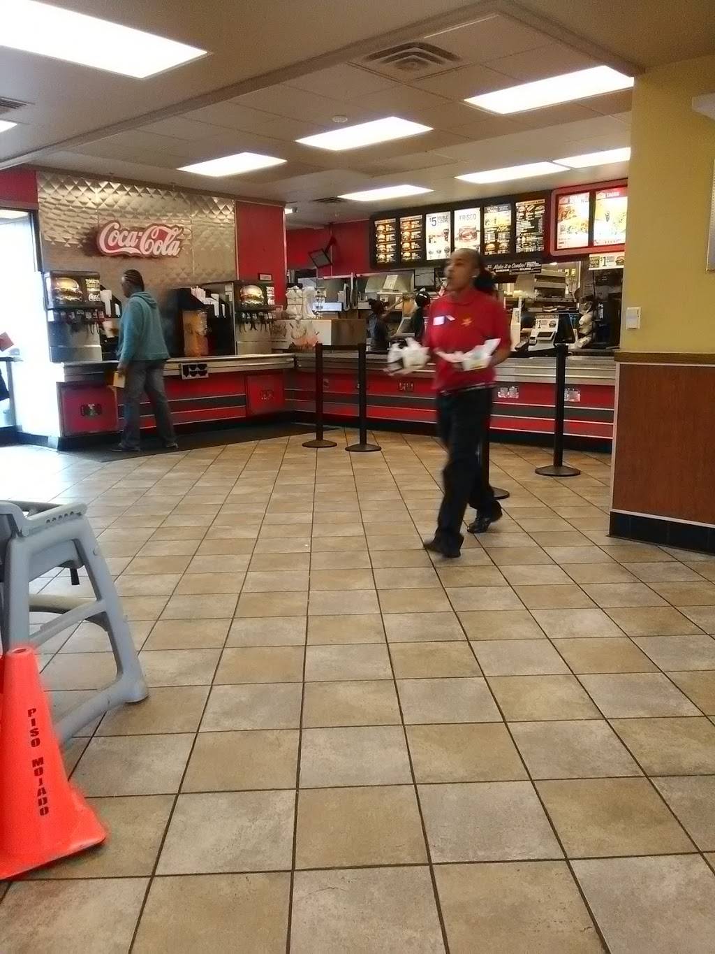 Hardees | restaurant | 1590 W 1st St, Winston-Salem, NC 27104, USA | 3367232514 OR +1 336-723-2514