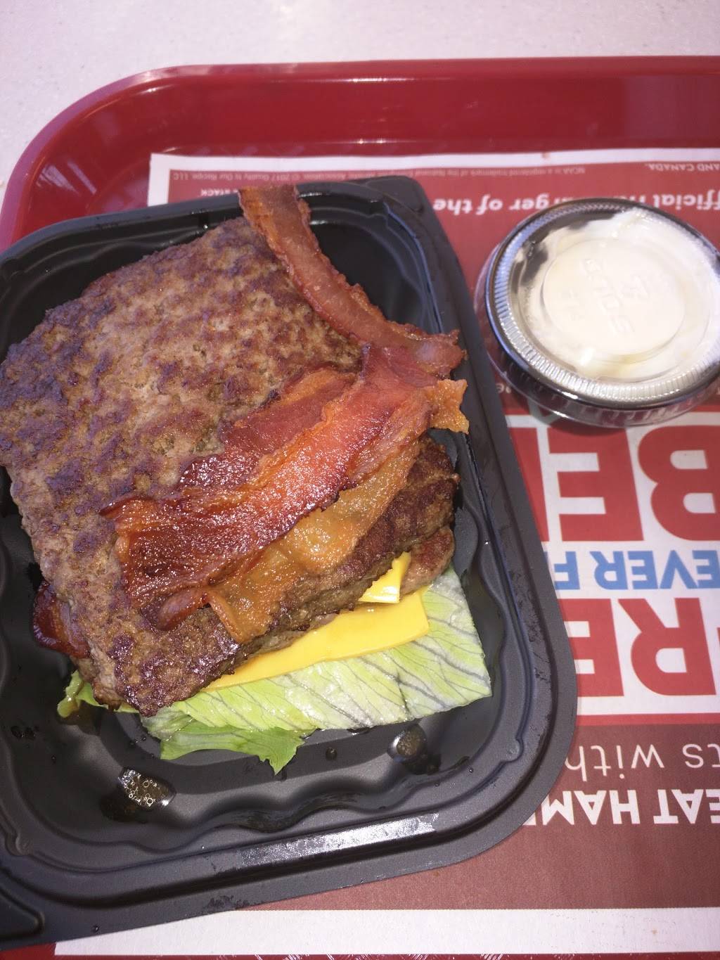 Wendys | restaurant | 50 Massillon Marketplace Dr SW, Massillon, OH 44646, USA | 3308309771 OR +1 330-830-9771