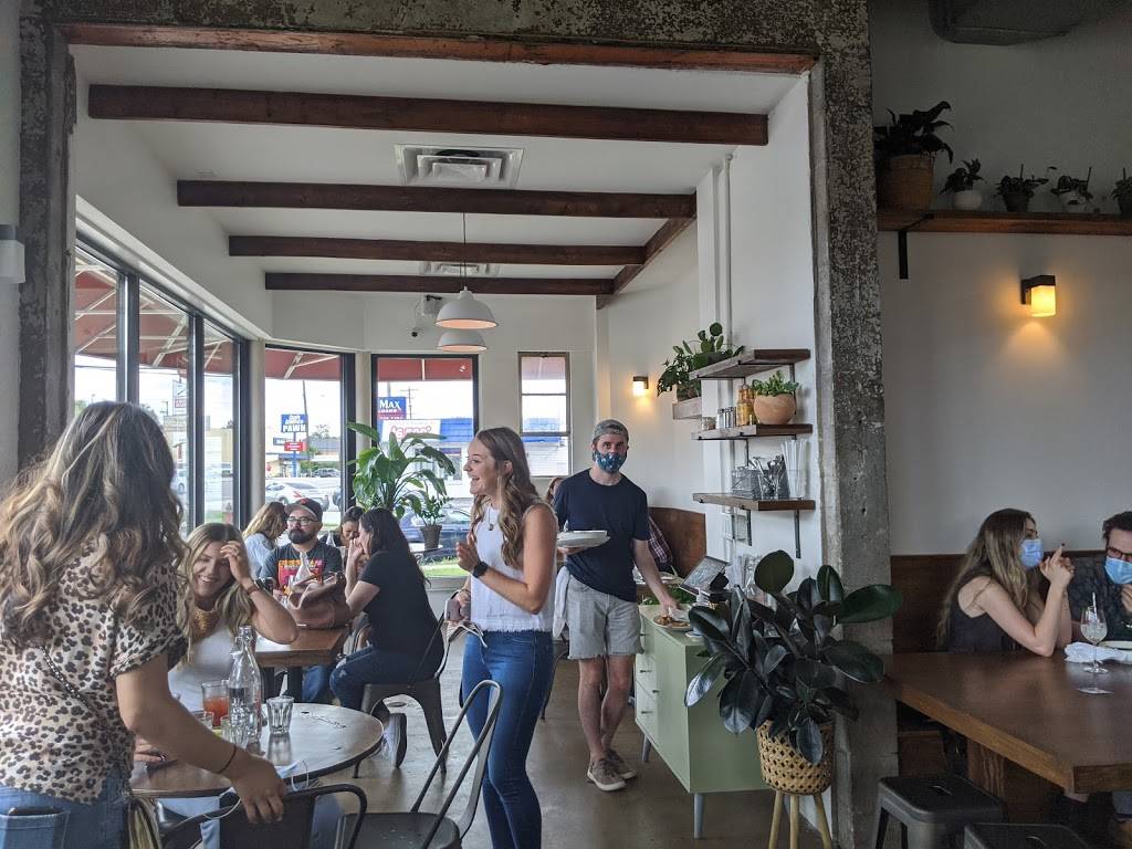 Hearts | restaurant | 914 Gallatin Ave, Nashville, TN 37206, USA | 6156498728 OR +1 615-649-8728